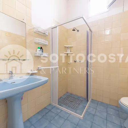 Apartment Breeze Flat -