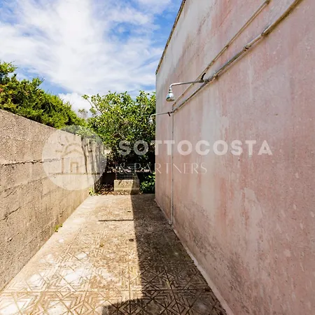 Breeze Flat - *